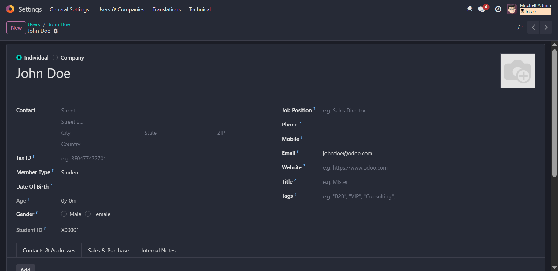 Contact without gender